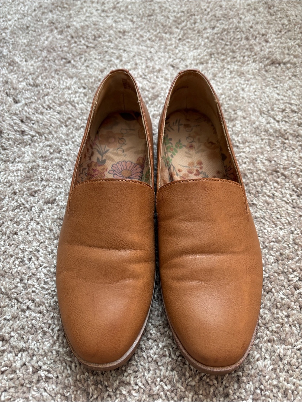 B.O.C. Women’s Tan Leather Slip-On Shoes